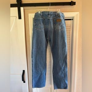 Wrangler Men’s Jeans Old School Made in the USA heavyweight denim. Size 38x34.